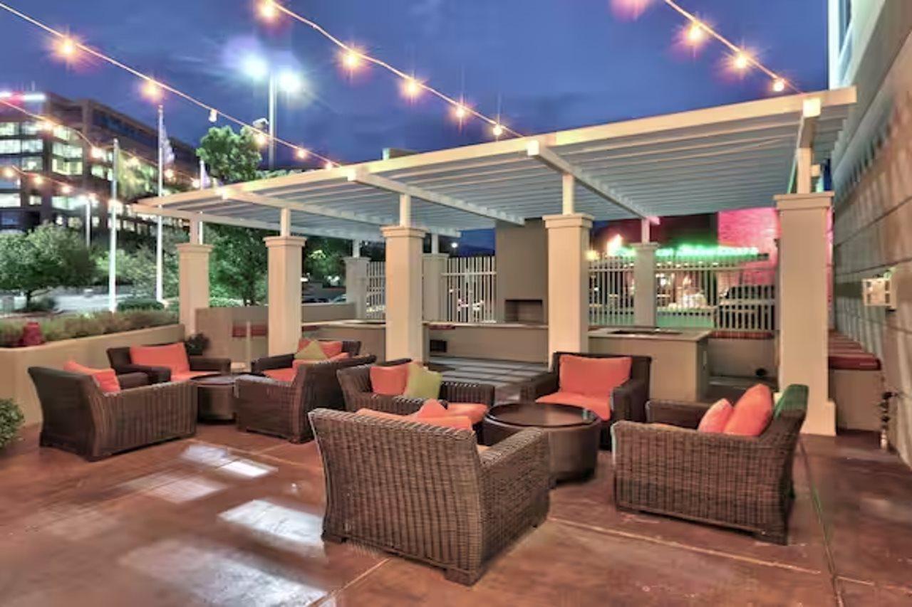 Hilton Garden Inn Albuquerque Uptown Экстерьер фото